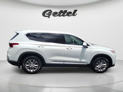 Used 2019 Hyundai Santa Fe SEL FWD image 4