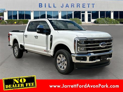 New 2026 Ford F250 4x4 Crew Cab Super Duty image 1