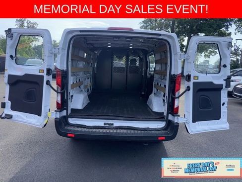 Used 2024 Ford Transit 250 Low Roof w/ Exterior Upgrade Package RWD image 15