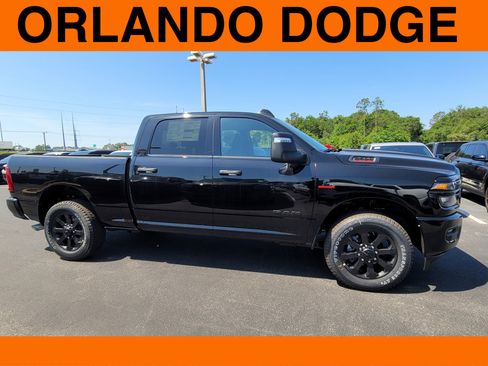 New 2025 RAM 2500 Big Horn image 5