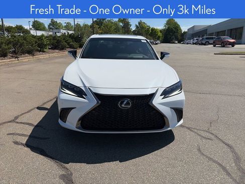 Used 2025 Lexus ES 350 F Sport w/ Accessory Package (Z2) image 7