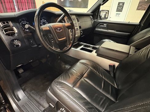Used 2016 Ford Expedition XL RWD image 29