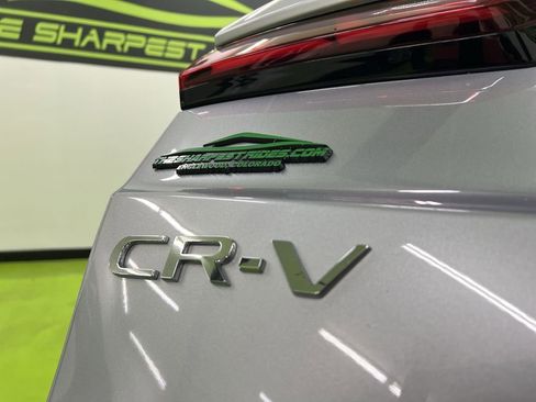 Used 2023 Honda CR-V EX image 12