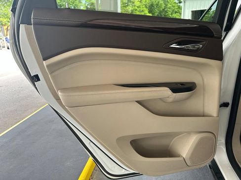 Used 2016 Cadillac SRX Premium image 25