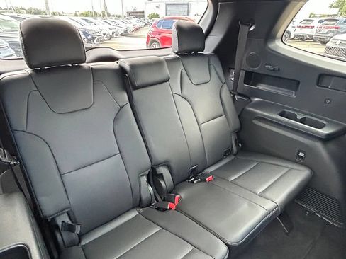 Used 2023 Kia Telluride SX X-Line AWD/4WD image 42