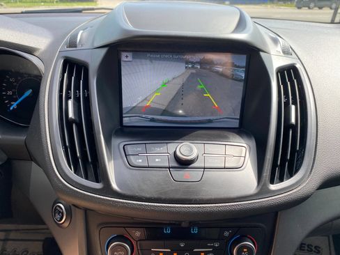 Used 2019 Ford Escape SE AWD/4WD image 19