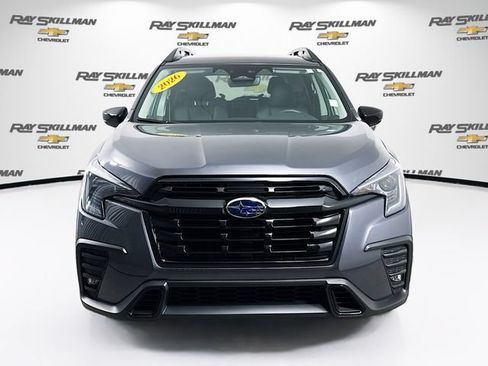 Used 2026 Subaru Ascent Premium AWD/4WD image 2