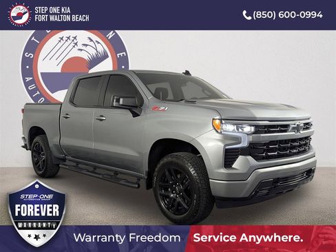 Used 2024 Chevrolet Silverado 1500 RST image 1