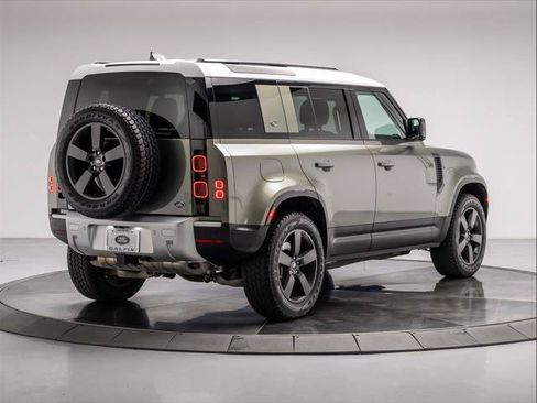 Used 2023 Land Rover Defender 110 SE AWD/4WD image 5