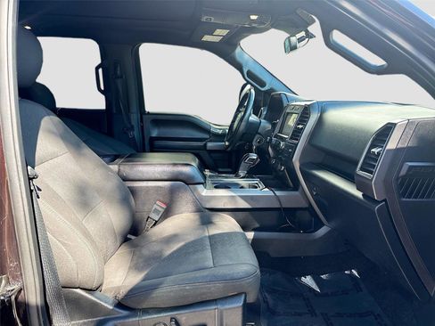 Used 2019 Ford F150 XLT w/ Equipment Group 302A Luxury image 29