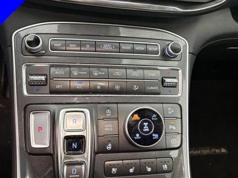 Used 2021 Hyundai Santa Fe Limited AWD/4WD image 23