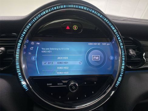 Certified 2023 MINI Cooper 2-Door Hardtop FWD image 16
