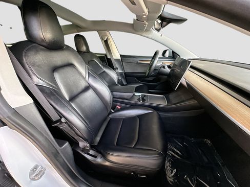 Used 2022 Tesla Model 3 Long Range image 29