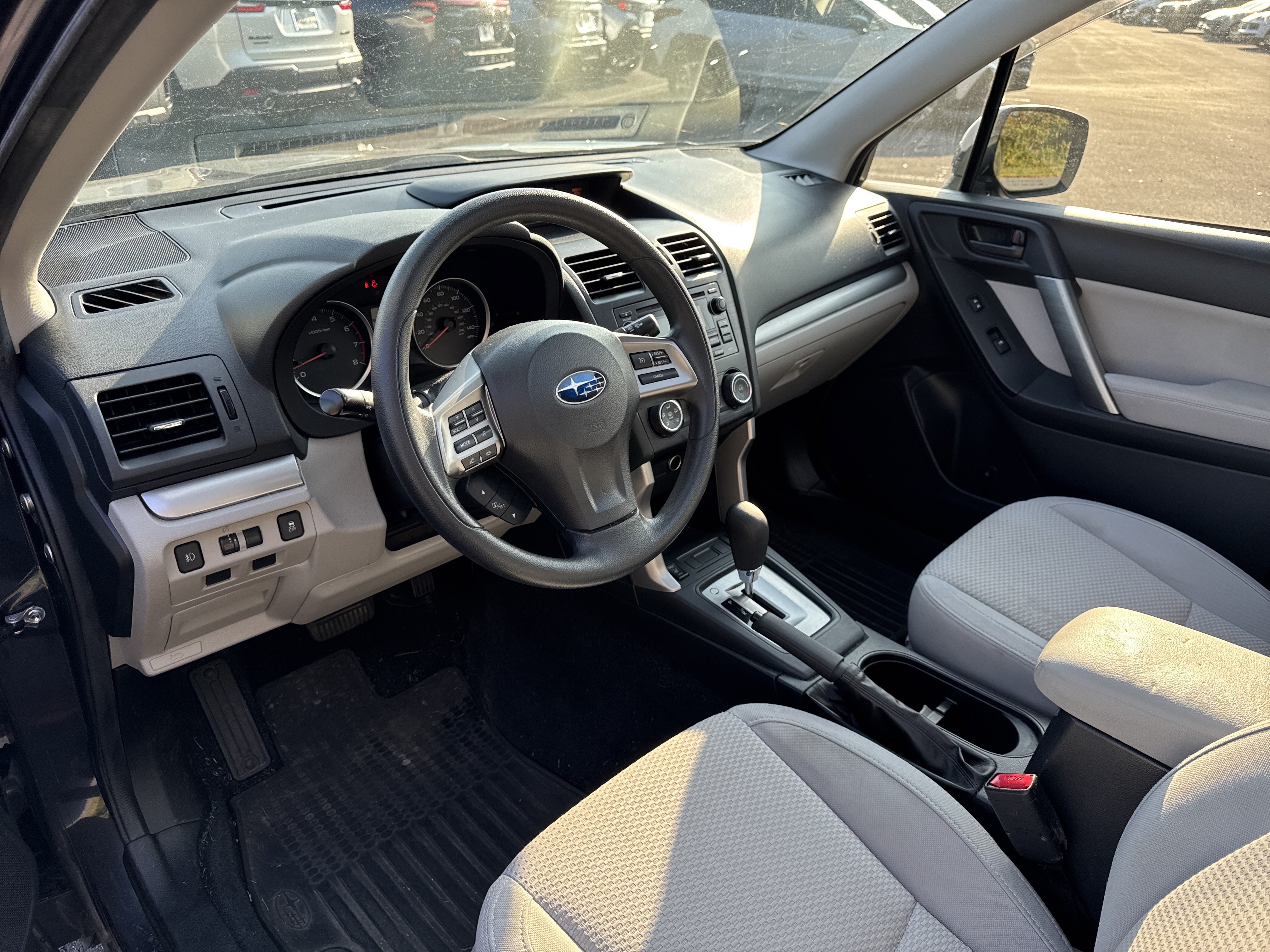 Used 2015 Subaru Forester 2.5i Premium w/ All-Weather Package AWD/4WD image 12