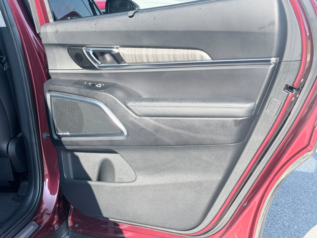 Used 2023 Kia Telluride SX Prestige AWD/4WD image 33