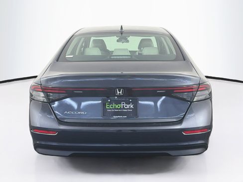Used 2025 Honda Accord LX image 7