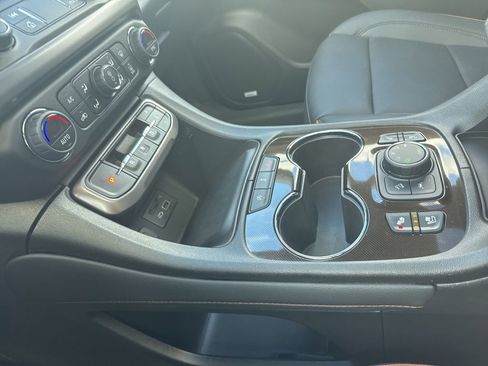 Used 2023 GMC Acadia AT4 w/ Technology Package image 20