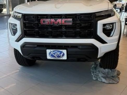 New 2026 GMC Canyon Elevation AWD/4WD image 2