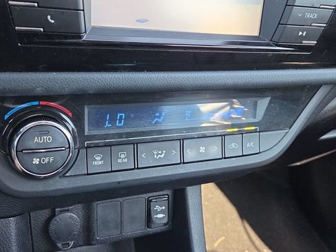 Used 2016 Toyota Corolla S FWD image 12