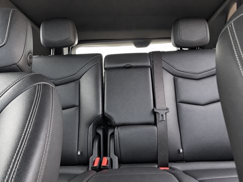 Used 2021 Cadillac XT5 Luxury FWD image 9