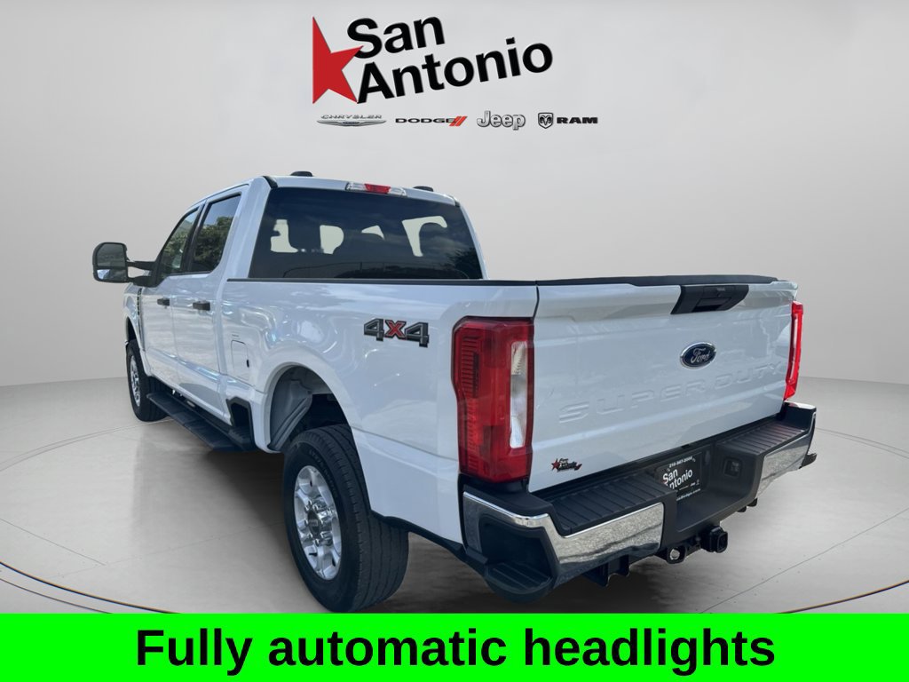 Used 2025 Ford F250 XLT AWD/4WD image 10