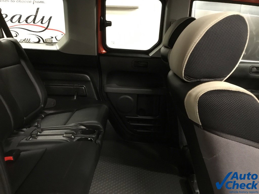 Used 2005 Honda Element LX image 28
