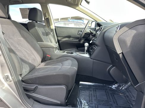 Used 2013 Nissan Rogue S w/ Special Edition Pkg image 28