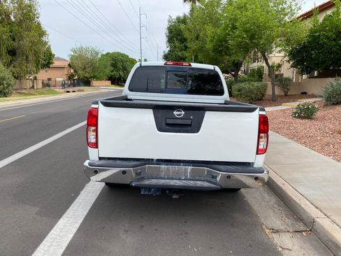 Used 2017 Nissan Frontier SV w/ SV Value Truck Package image 7