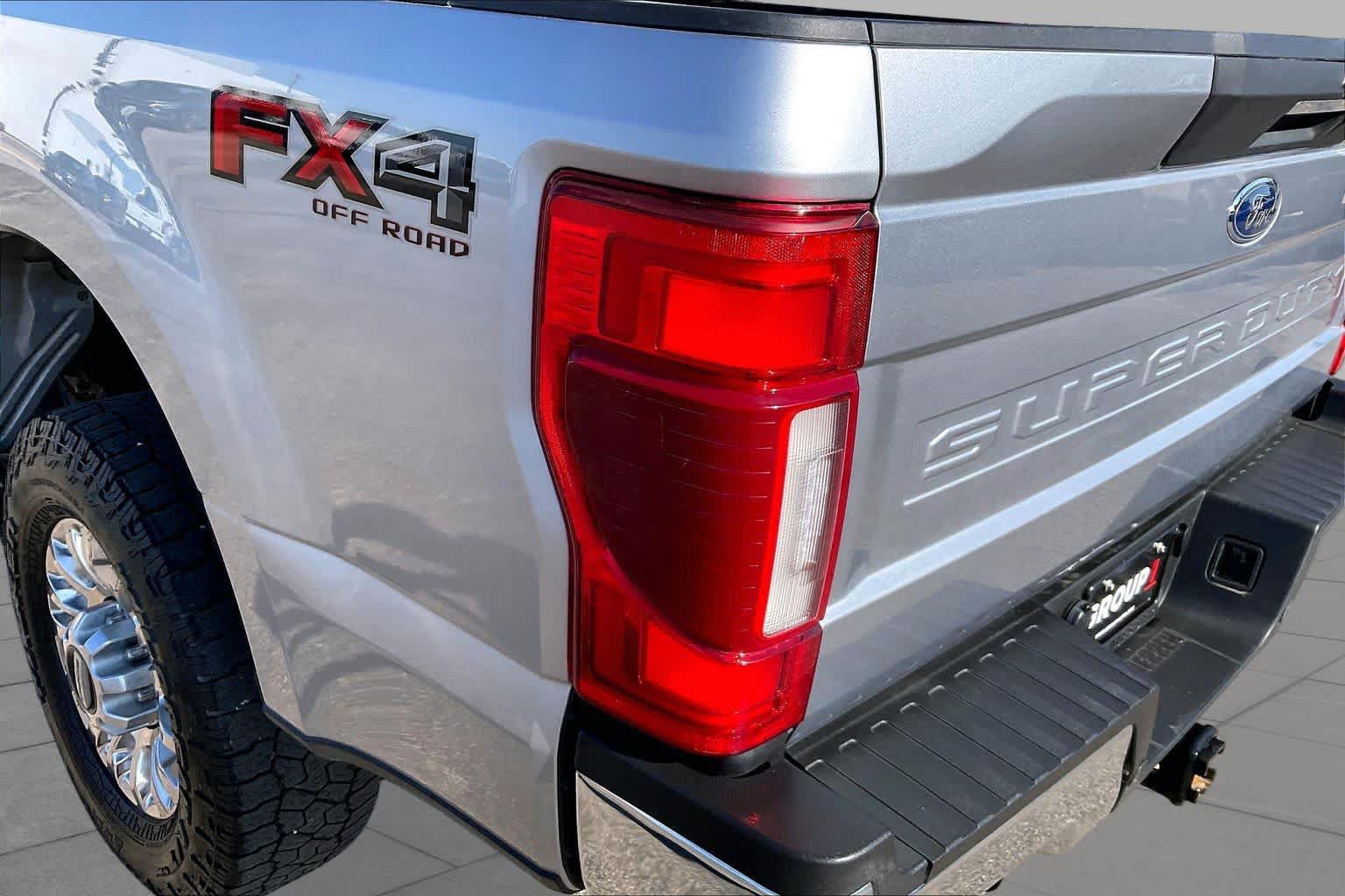 Used 2022 Ford F250 Lariat w/ Lariat Ultimate Package AWD/4WD image 28