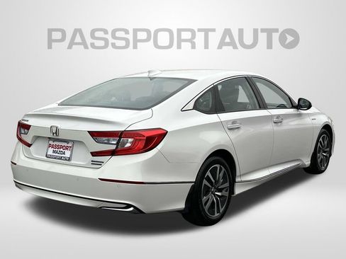 Used 2019 Honda Accord Touring image 5