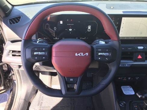 New 2025 Kia K4 GT-Line w/ GT-Line Premium Package image 11