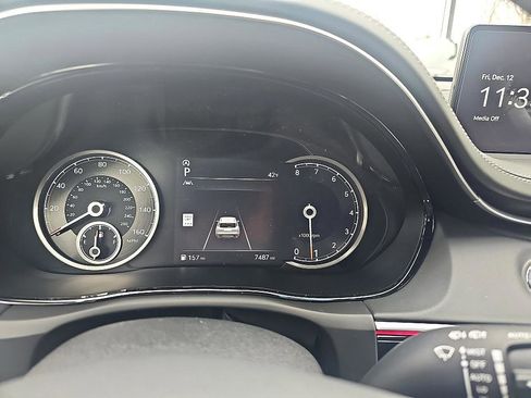 Used 2025 Genesis GV70 3.5T Sport w/ Sport Advanced Package image 21