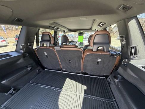 Used 2020 Volvo XC90 T6 Inscription w/ Protection Package Premier image 18