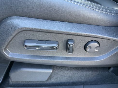 New 2025 Honda Pilot Touring image 26