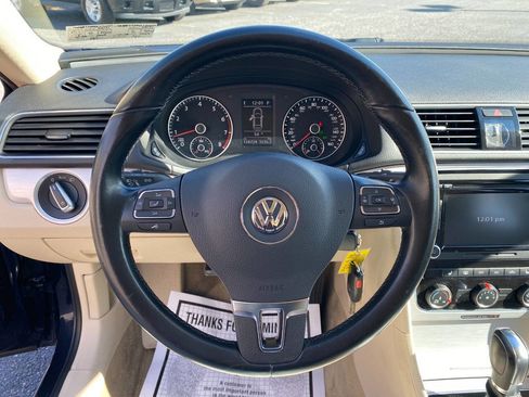 Used 2013 Volkswagen Passat 2.5 SE image 13
