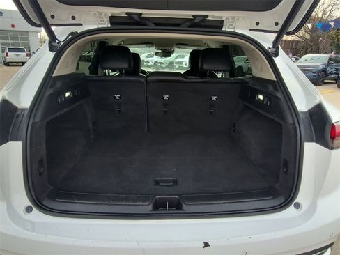 Used 2023 Buick Envision Essence image 22