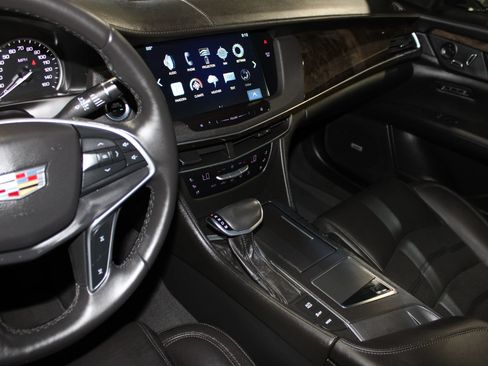 Used 2016 Cadillac CT6 Luxury RWD image 19