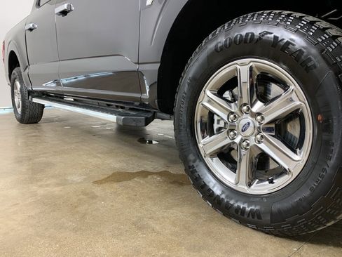 Used 2025 Ford F150 XLT w/ Equipment Group 301A Standard image 6