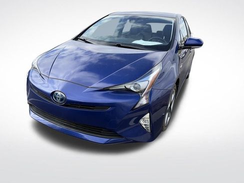 Used 2016 Toyota Prius Three Touring image 8