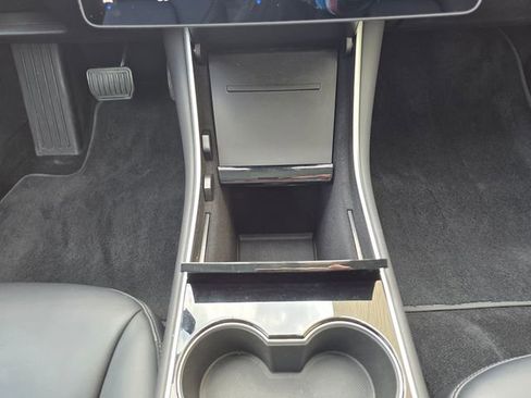 Used 2019 Tesla Model 3 Long Range RWD image 34