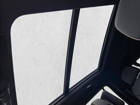 New 2026 Chevrolet Suburban Premier image 15