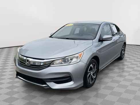 Used 2017 Honda Accord LX image 14