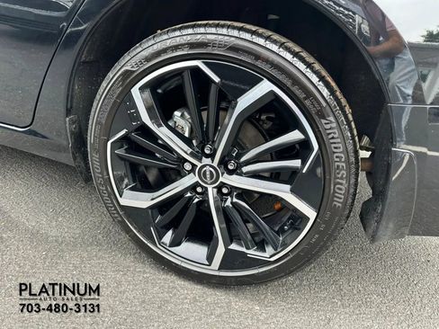Used 2025 Nissan Altima 2.5 SR w/ SR Premium Package AWD/4WD image 24