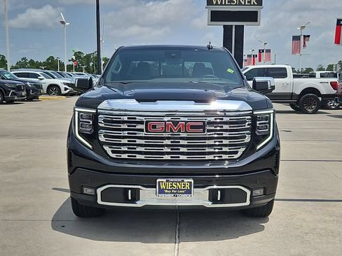 Used 2025 GMC Sierra 1500 Denali w/ Denali Reserve Package AWD/4WD image 2