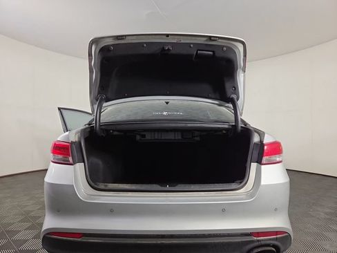 Used 2017 Kia Optima EX w/ Premium Package FWD image 29