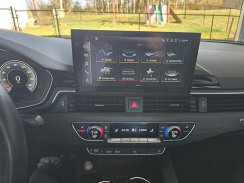 Used 2023 Audi A4 2.0T Premium Plus image 25