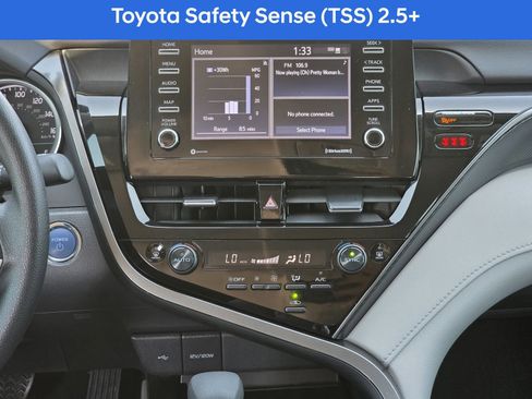 Used 2023 Toyota Camry LE image 19