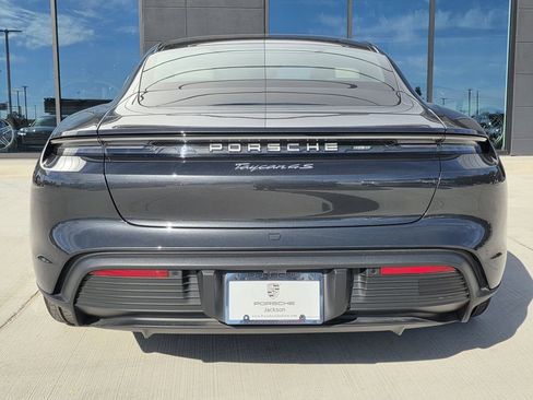 Used 2025 Porsche Taycan 4S image 10
