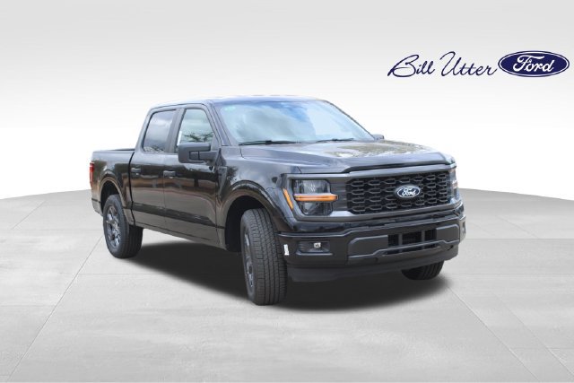 New 2026 Ford F150 STX w/ Equipment Group 200A RWD image 2
