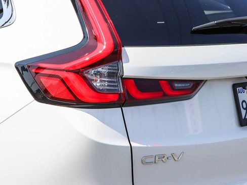Used 2023 Honda CR-V EX-L image 11